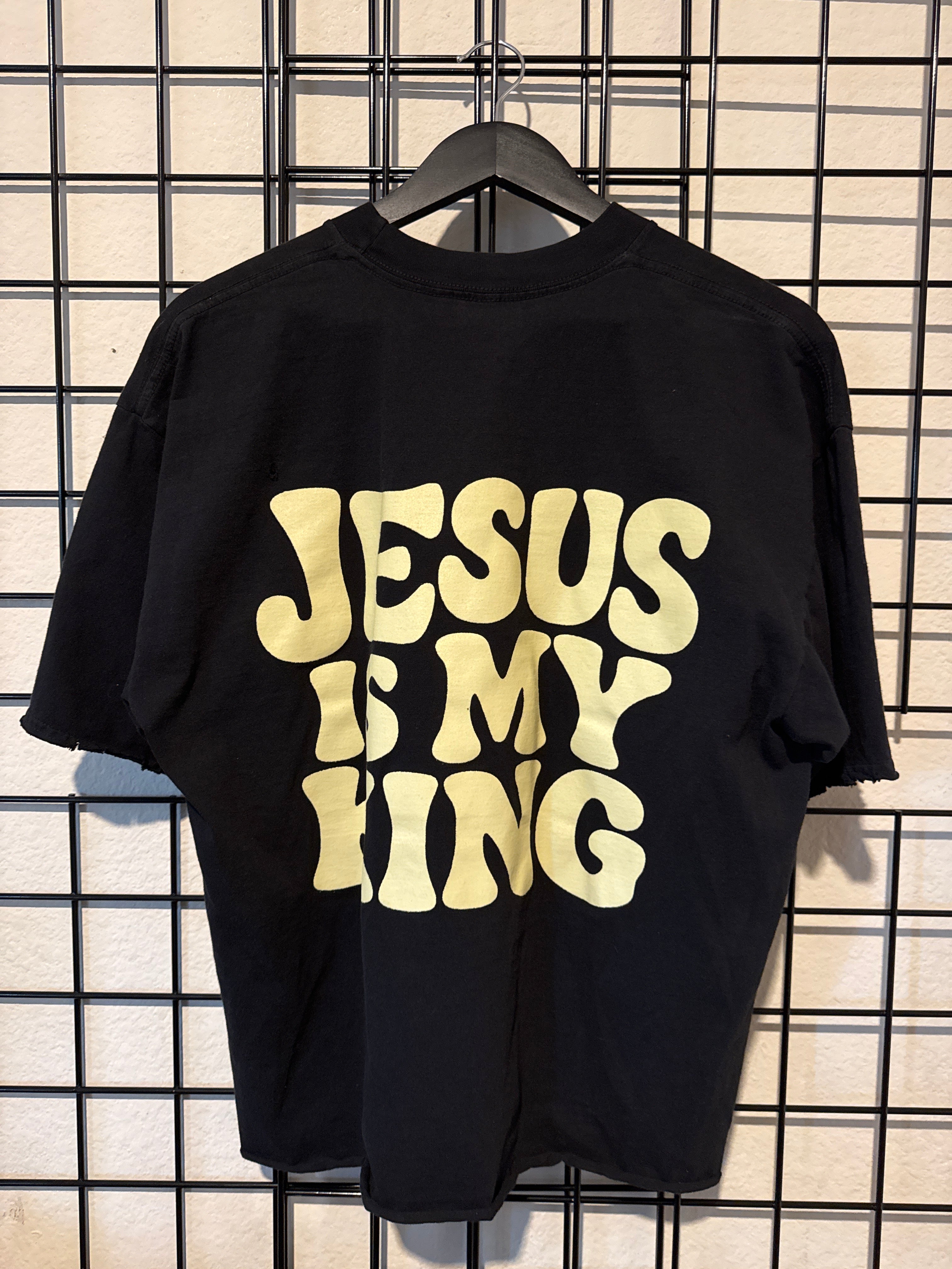 ARTIFACT Tee