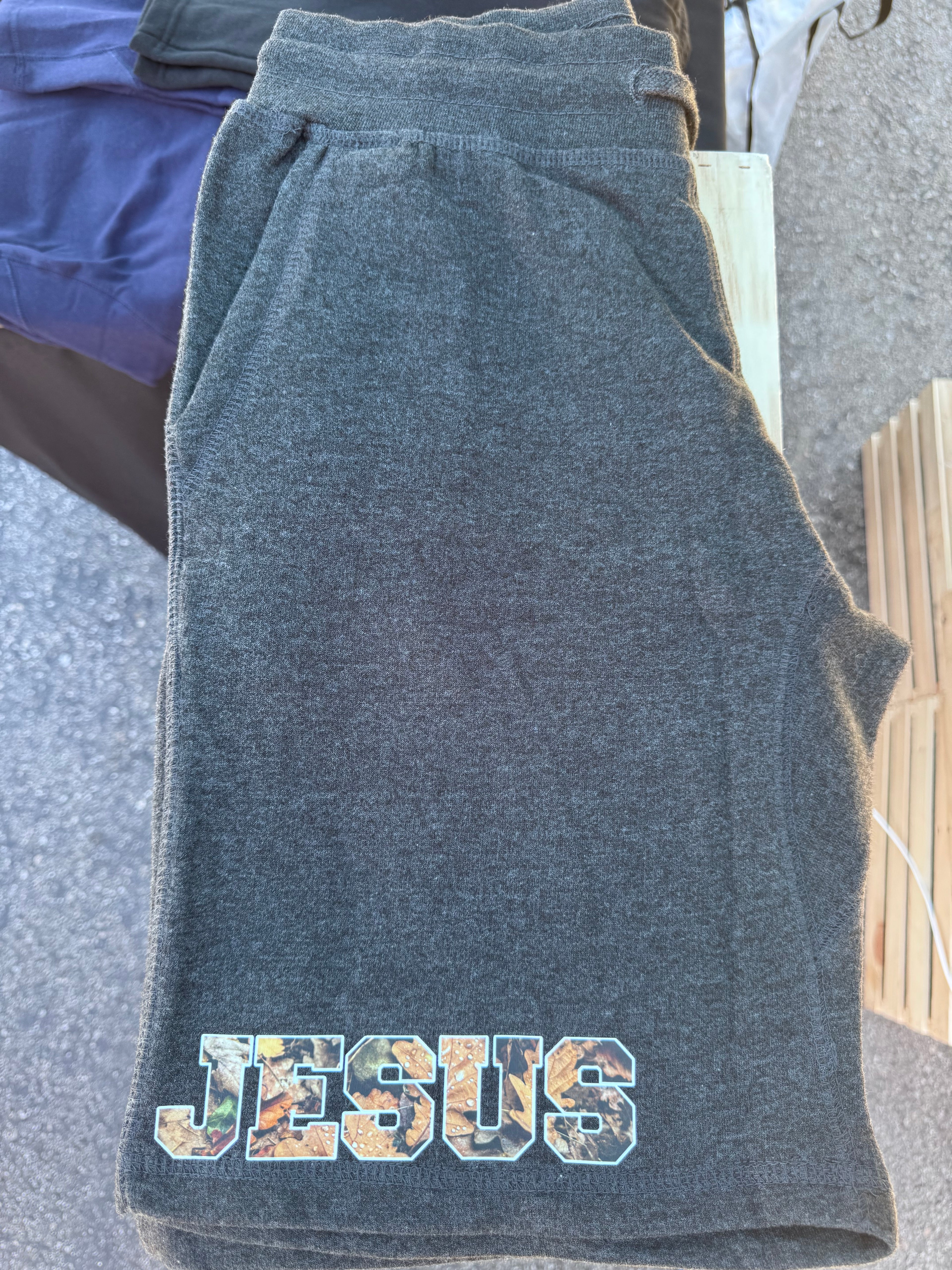 JESUS Shorts